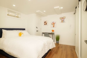 1 Schlafzimmer, Schreibtisch, Bügeleisen/Bügelbrett, kostenloses WLAN