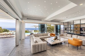 Living area - 4 bedroom prestige luxury villa (Protaras)