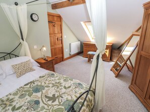3 habitaciones, decoración personalizada y muebles diferentes