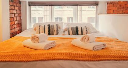 Chic Georgian flat in Fantastic Central location in Manchester