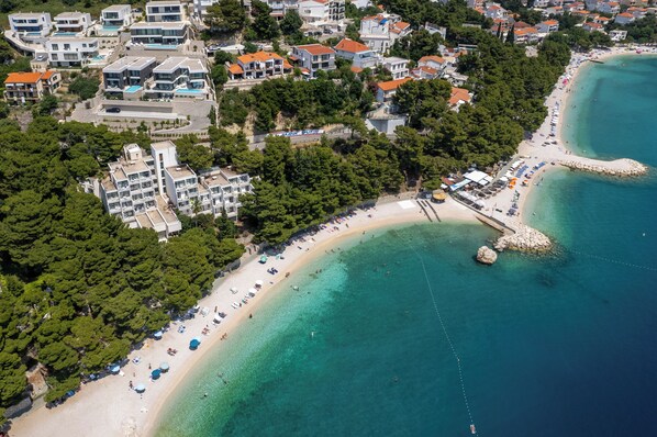 Beach nearby, sun loungers