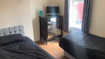 2 bedrooms, free WiFi, bed sheets