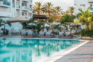 Pool - Studio apartment in the heart of Protaras (Protaras)