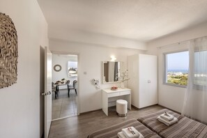 1 غرفة نوم ومكواة/لوح كي وواي فاي وملاءات أسرّة