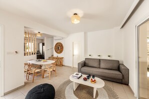 Interior - 2 Bedroom Villa In The Center of Protaras (protaras)