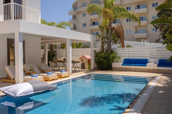 Pool - 2 Bedroom Villa In The Center of Protaras (protaras)