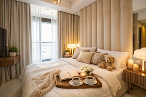 デラックス アパートメント バルコニー シティビュー | 高級寝具、羽毛の掛け布団、低反発ベッド、セーフティボックス (室内)