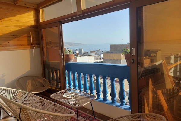 Chambre Familiale avec lits jumeaux, vue plage