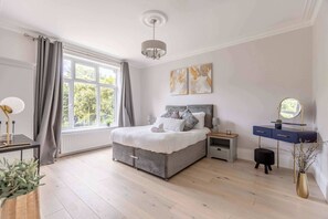 2 bedrooms, iron/ironing board, travel crib, WiFi