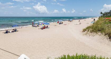 ‼️3BR Beach Getaway‼️ w/ Pool + Bikes & BBQ