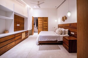 4 Schlafzimmer, Bügeleisen/Bügelbrett, kostenloses WLAN, Bettwäsche