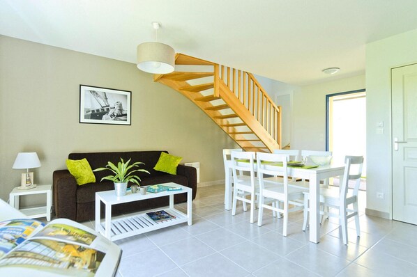 Apartment | Living room