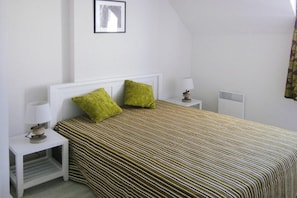 3 bedrooms, individually furnished, bed sheets