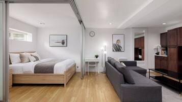 1 bedroom, iron/ironing board, free WiFi, bed sheets