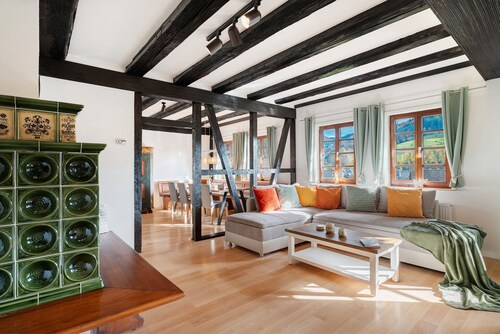 Appartement 'Höfleblick' avec vue sur les montagnes, balcon et Wi-Fi