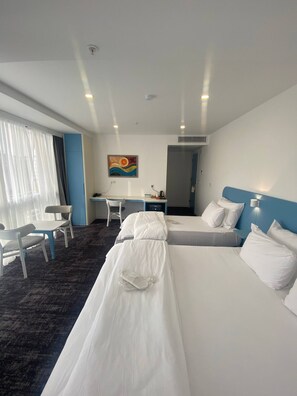 Desk, laptop workspace, free WiFi - No25 Hotels (Corlu)