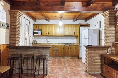 Country House 'Los Rosales' with Private Pool and Private Garden