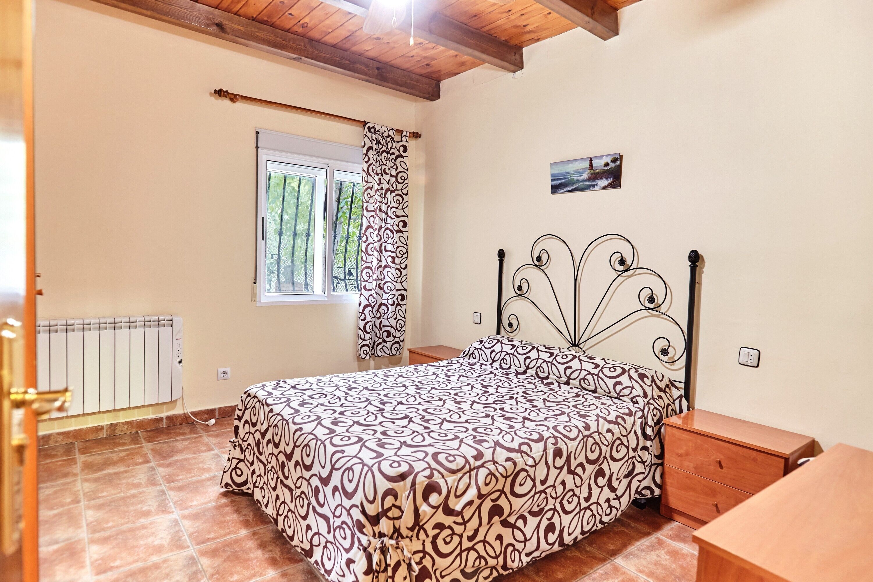 3 habitaciones y ropa de cama 