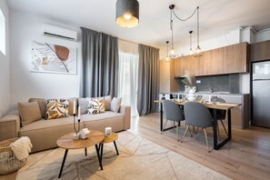 Living area - Uphome Suites (Bucharest)