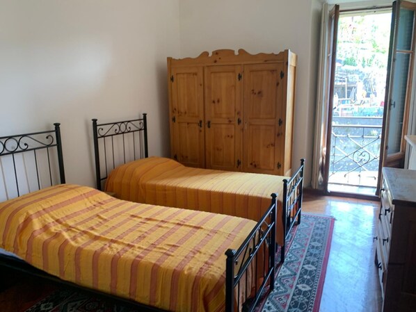 Couette en duvet d'oie, fer et planche à repasser, Wi-Fi gratuit