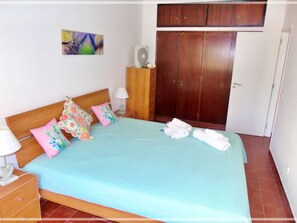 3 عدّة غرف نوم