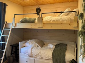 3 chambres, fer et planche Ă repasser, Wi-Fi, literie fournie