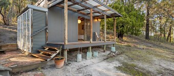 Boundary Studio -  a peaceful bushland hideaway