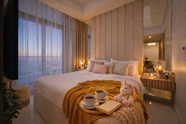 Deluxe Apartment, Balcony, City View | Down comforters, memory foam beds, in-room safe, blackout drapes