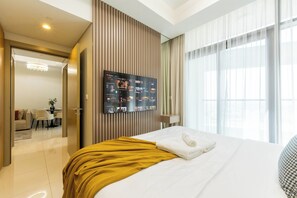 Deluxe Apartment, Balcony, City View | Down comforters, memory foam beds, in-room safe, blackout drapes - Keyrock Living - Stylish Dubai Stay (Dubai)