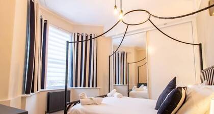 3 Bedroom House in Jesmond