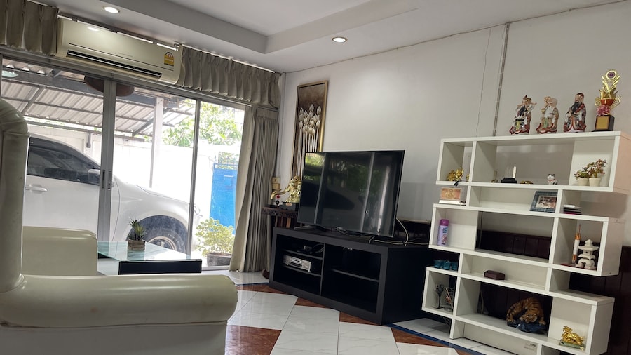 Home rama4 near bts thong lor