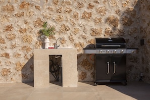 Villa, accessibile ai disabili, fumatori | 6 camere