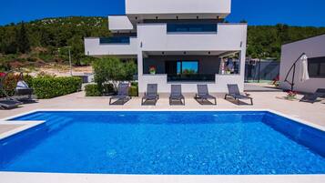 Villa | 4 bedrooms