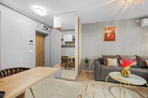 ทีวีจอแอลอีดี 55 นิ้ว พร้อมช่องดาวเทียม