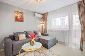 55–tuumainen LED-televisio, jossa satelliittikanavat