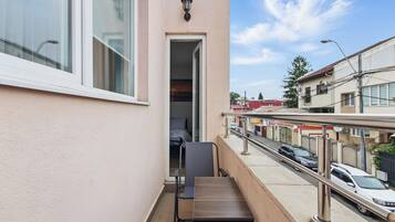 Petru Maior Apartment #2 | Terrasse/patio