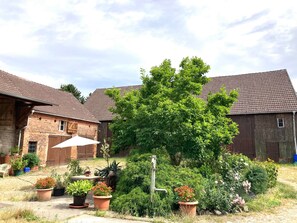 Exterior - "Dachstudio - Schlamau19" Apartment with Shared Terrace and Shared Garden (Wiesenburg/Mark)