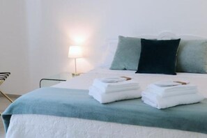 2 Schlafzimmer, Schreibtisch, kostenloses WLAN, Bettwäsche