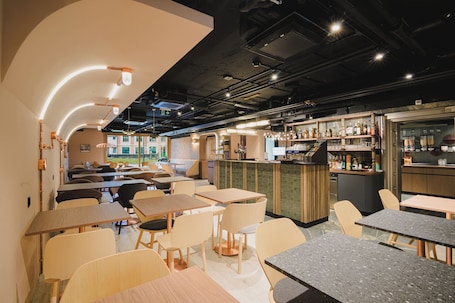 Restaurante. Hota Hotel Porrentruy