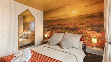 3 habitaciones, escritorio, tabla de planchar con plancha y wifi