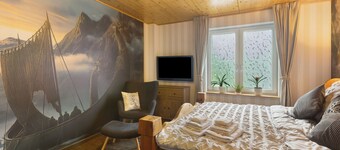 Holiday Apartment 'Haus Luise' Accessible, with Mountain View and Shared Terrace