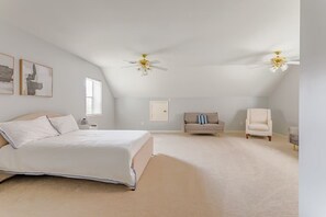 4 slaapkamers, een strijkplank/strijkijzer, wifi, beddengoed