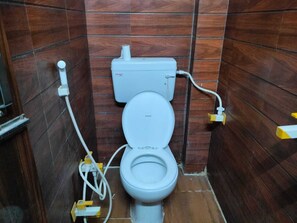 Comfort Shared Dormitory | Bathroom
