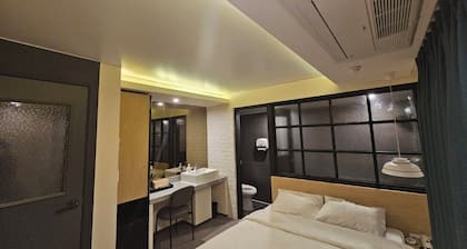 hotel lazzi