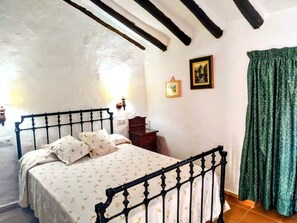 6 soverom, wi-fi og sengetøy