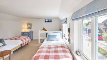3 bedrooms