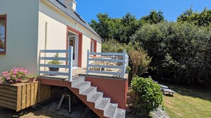 Terrace/patio - Quiet house, large south-facing garden (Crozon)