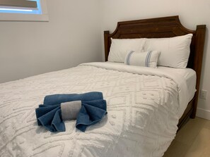 3 多间卧室、熨斗/熨衣板、WiFi、床单