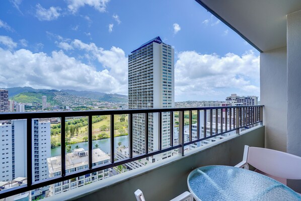 Interior - Mountain-view Balcony: Walkable Waikiki Studio (Honolulu)