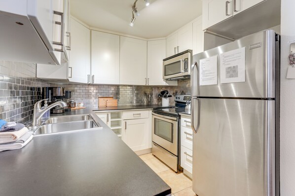 Apartment (1 Bedroom) | Interior